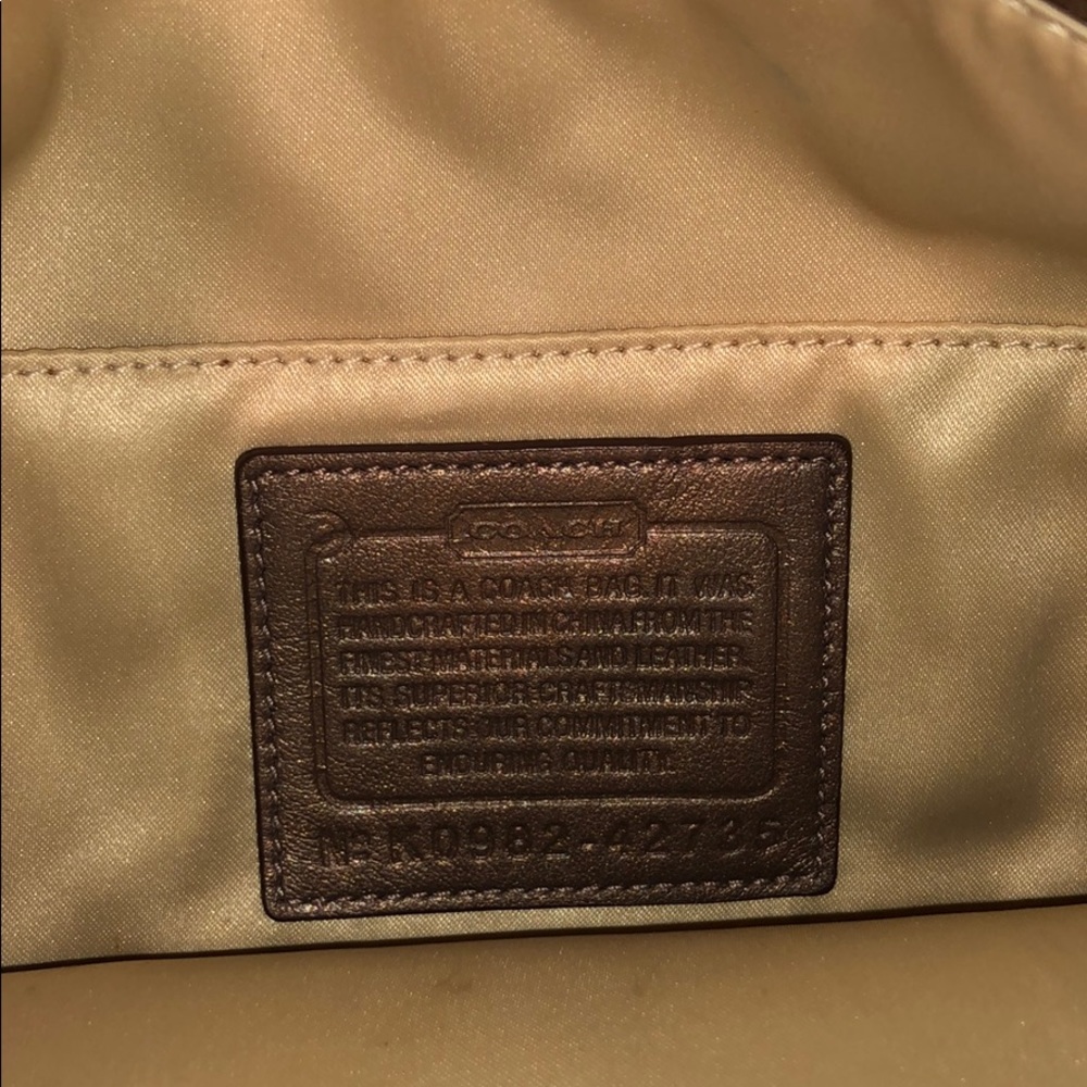 Coach purse - Picture 2 of 2